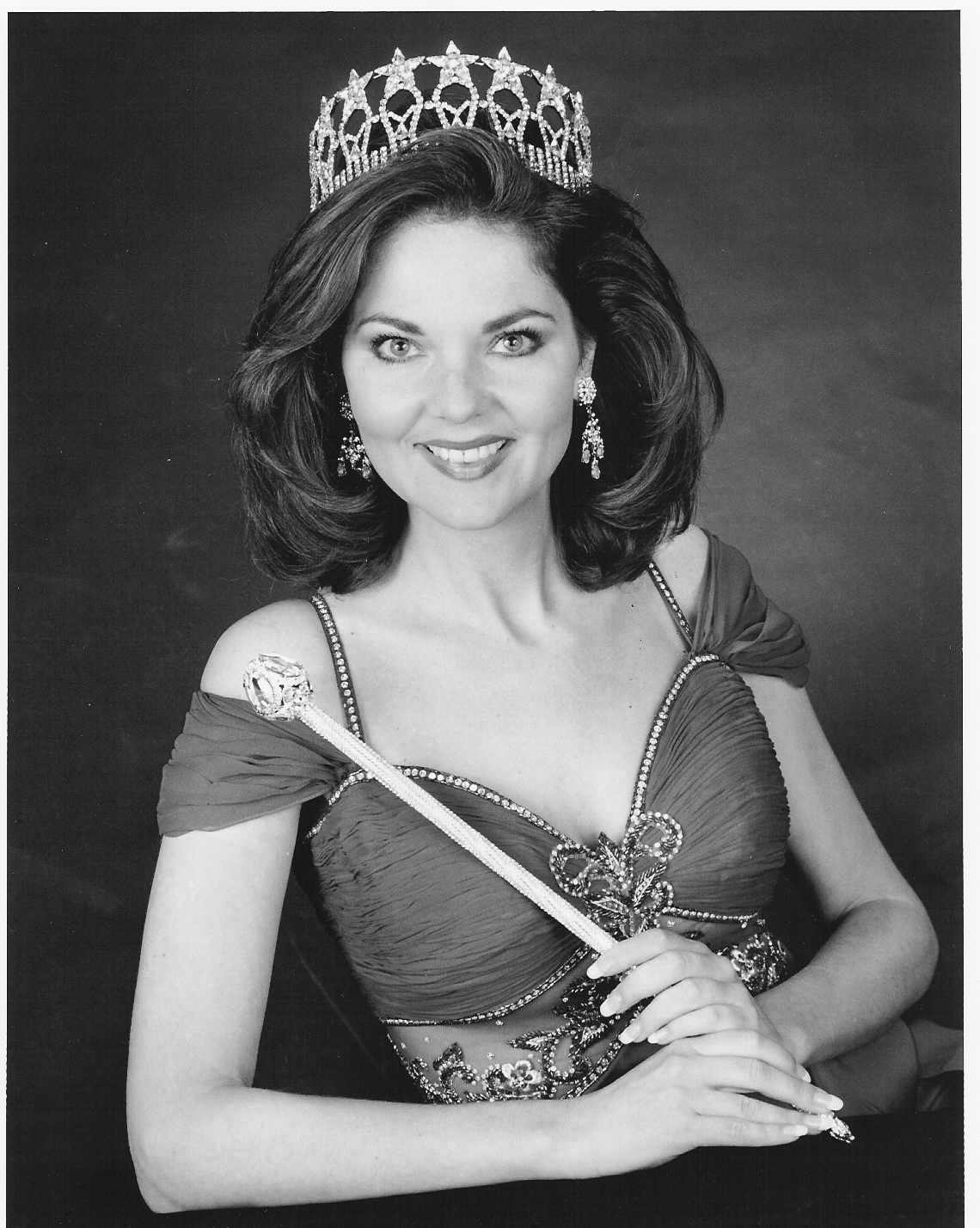 Susan Jeske, former Ms. America is now on a mission to make people aware of toxic chemicals found in cosmetic and personal care products. (Photo: Ken Herczeg)